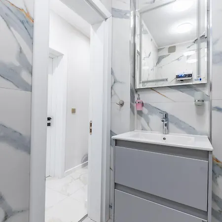 Vitoshka Luxury 2-br Retreat Apartment Sofia