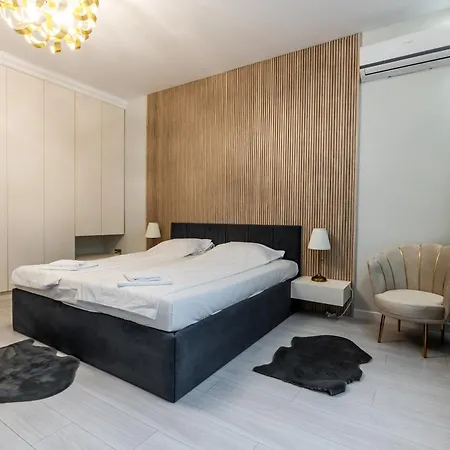 Vitoshka Luxury 2-br Retreat Apartment *